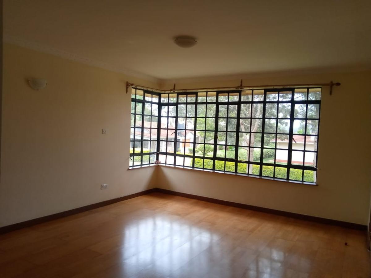 5 Bed Townhouse with En Suite in Kiambu Road - 3