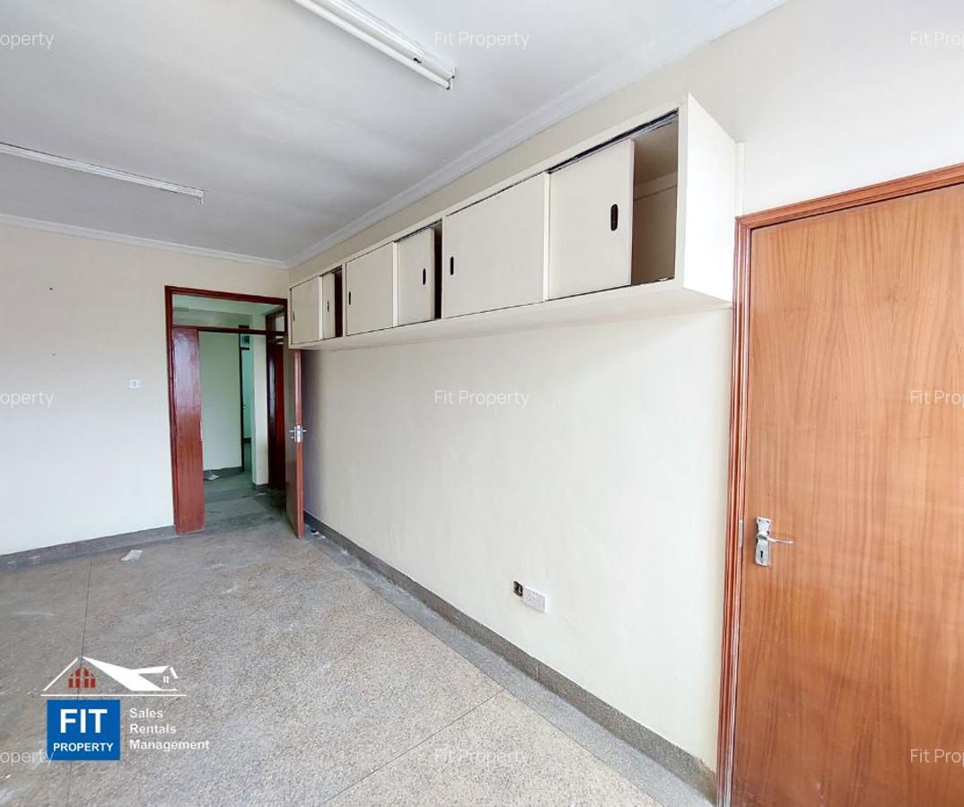 2.5 ac Warehouse with Parking in Embakasi - 8