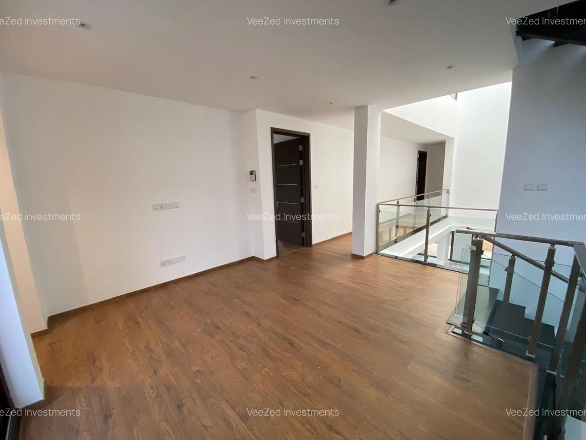 5 Bed Villa with En Suite at Peponi Road - 7