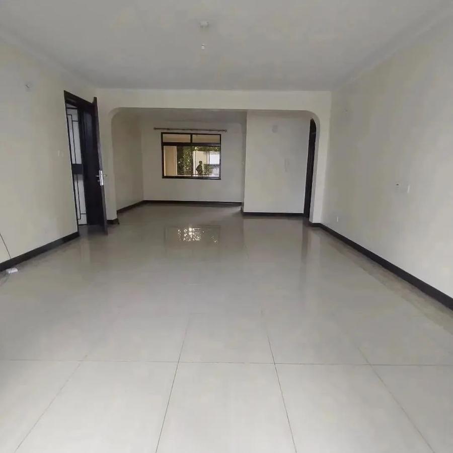 3 Bed Apartment with En Suite at Vanga Road - 6