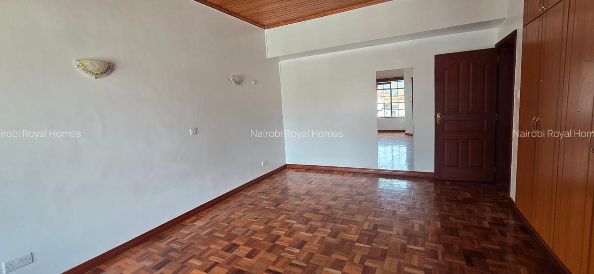 5 Bed Townhouse with En Suite at Muthangari Drive - 18