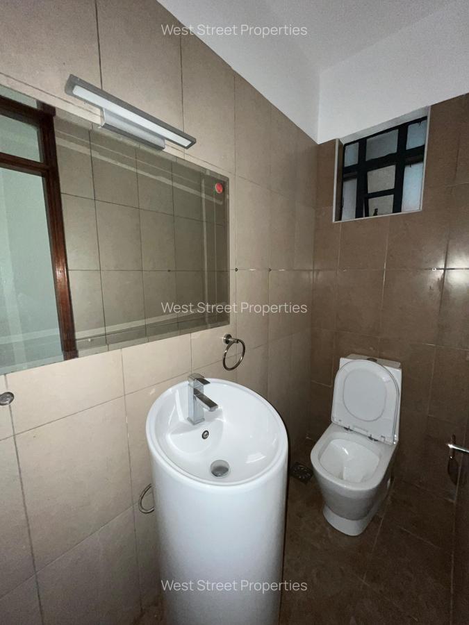 3 Bed Apartment with En Suite at Yaya Center - 14