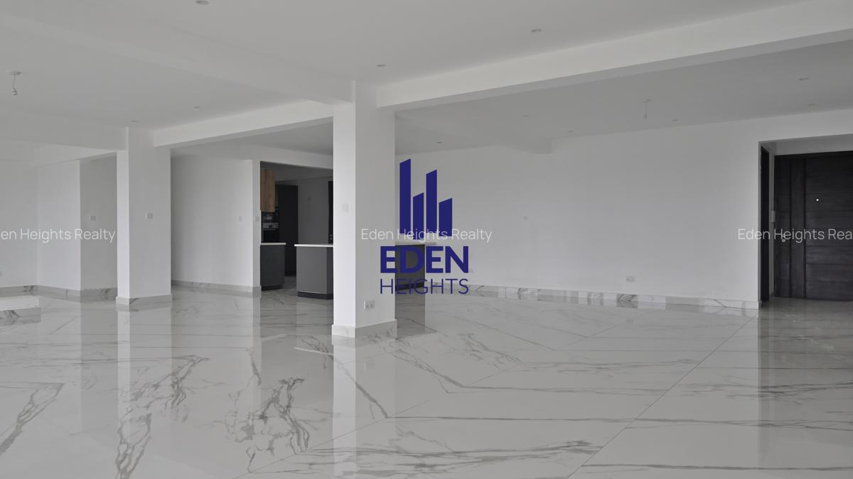 5 Bed Apartment with En Suite in General Mathenge - 3