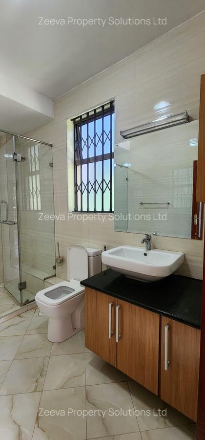 5 Bed Villa with En Suite in Lavington - 18