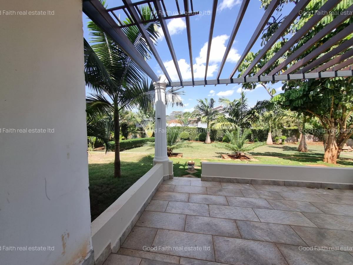 4 Bed House with En Suite in Thika Road - 14