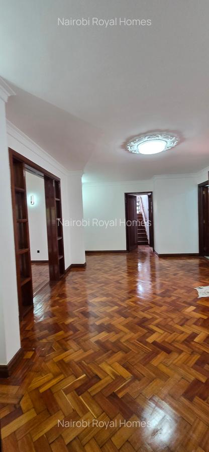 4 Bed Townhouse with En Suite at Lavington Off Mutjhangari Dri Ve - 18