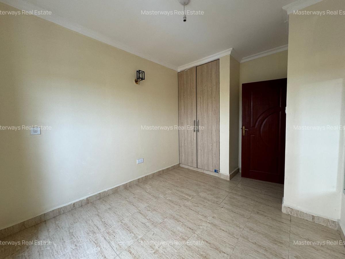 2 Bed Apartment with En Suite in Kamakis - 14