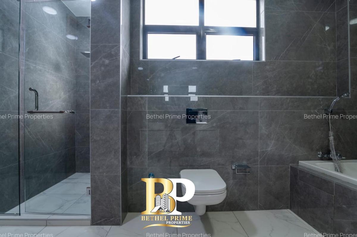 5 Bed Villa with En Suite in Lavington - 12