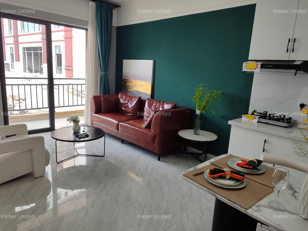 Serviced Studio Apartment with En Suite at Wanyee Road - 9