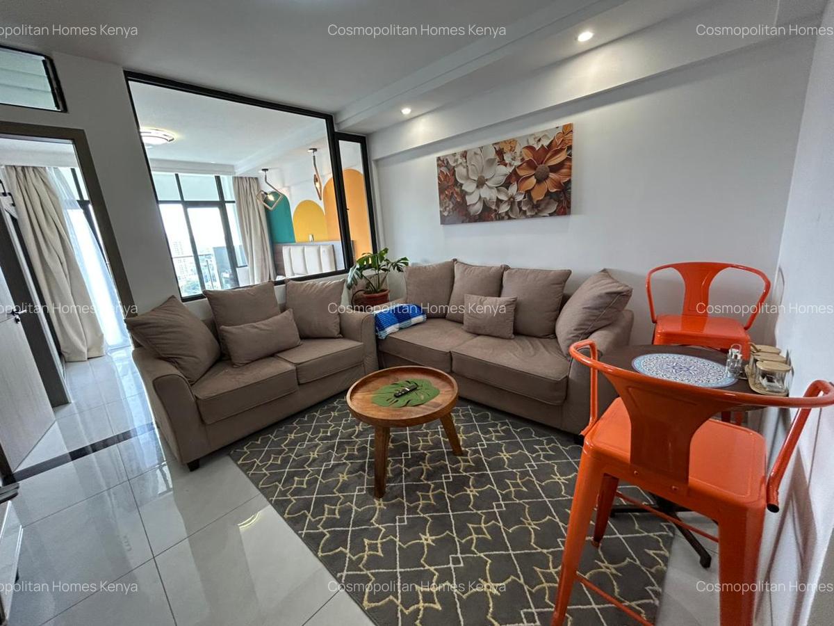 Serviced 1 Bed Apartment with En Suite at 23 Westlands Road - 2