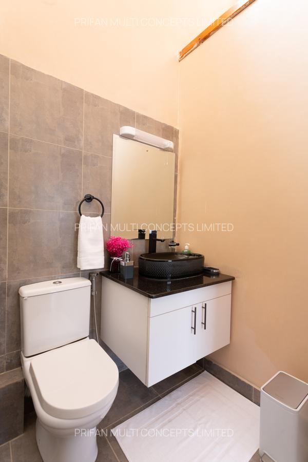 4 Bed Townhouse with En Suite at Tabere Crescent - 16