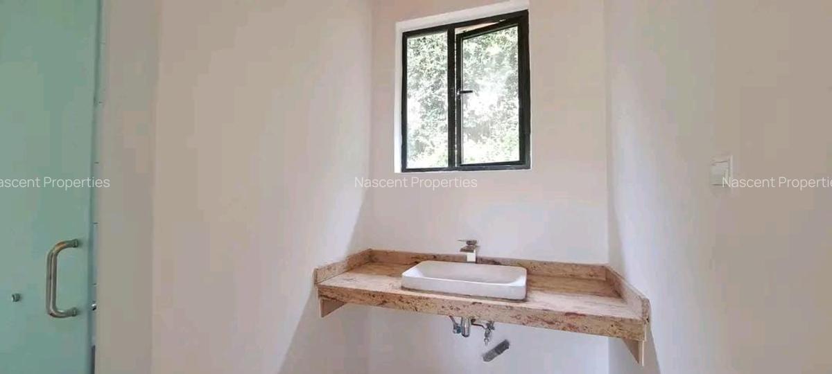 Furnished 2 Bed Apartment with En Suite in Kitisuru - 11