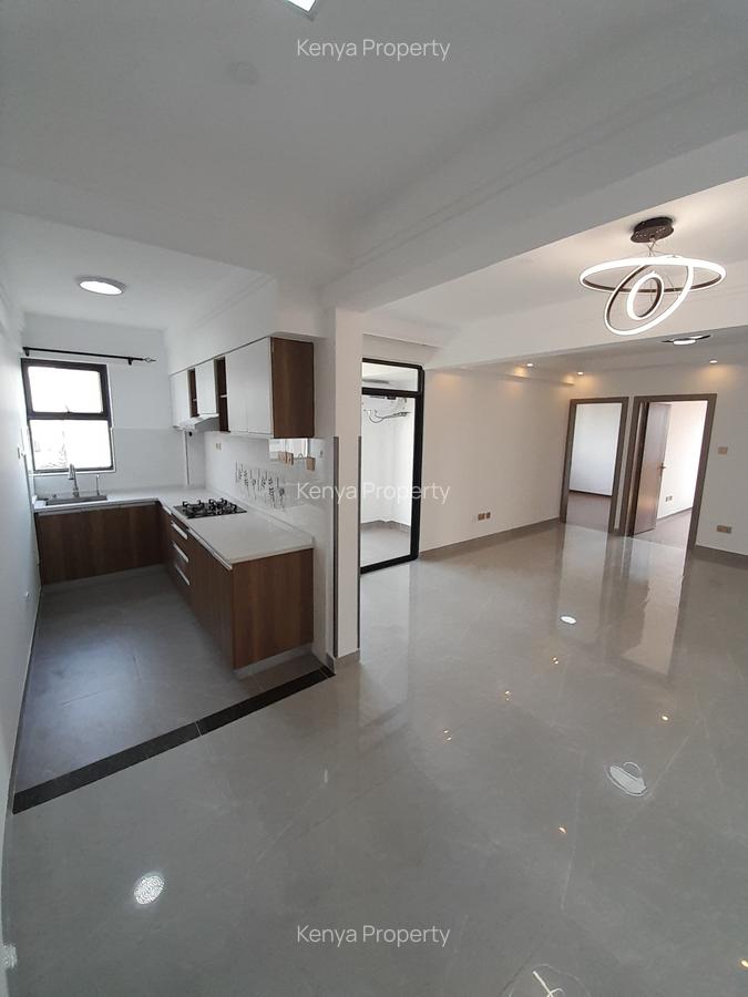 Studio Apartment with Swimming Pool at Valley Arcade Area - 2