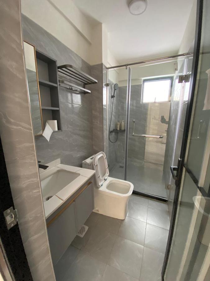 3 Bed Apartment with Gym in Kilimani - 17