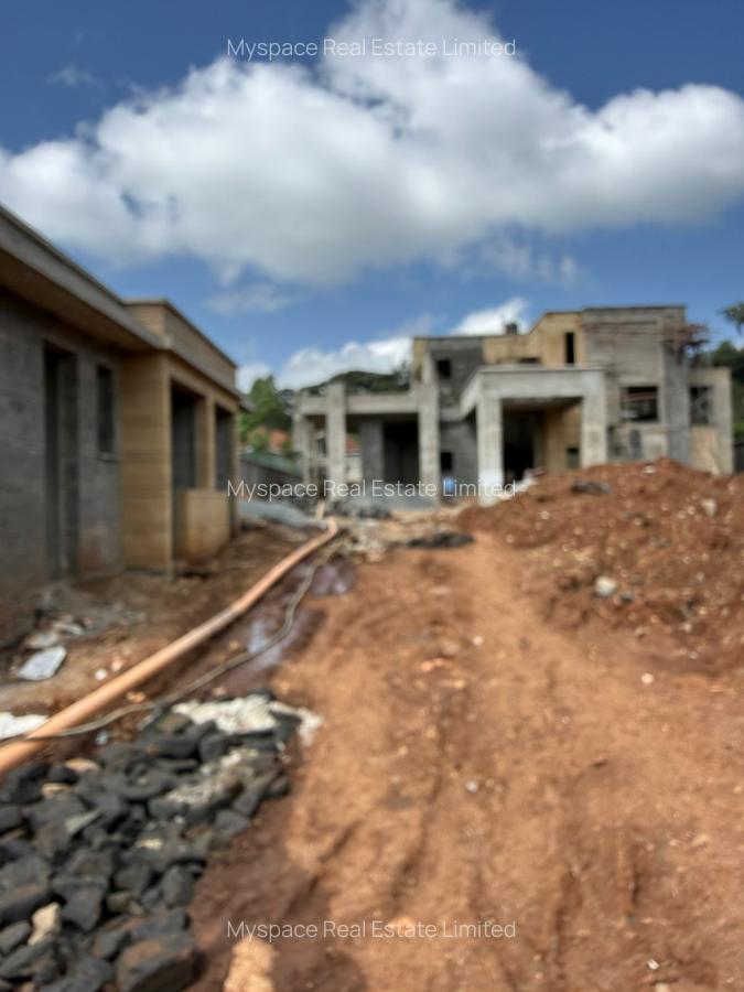 2,500 m² Land in Karen - 4