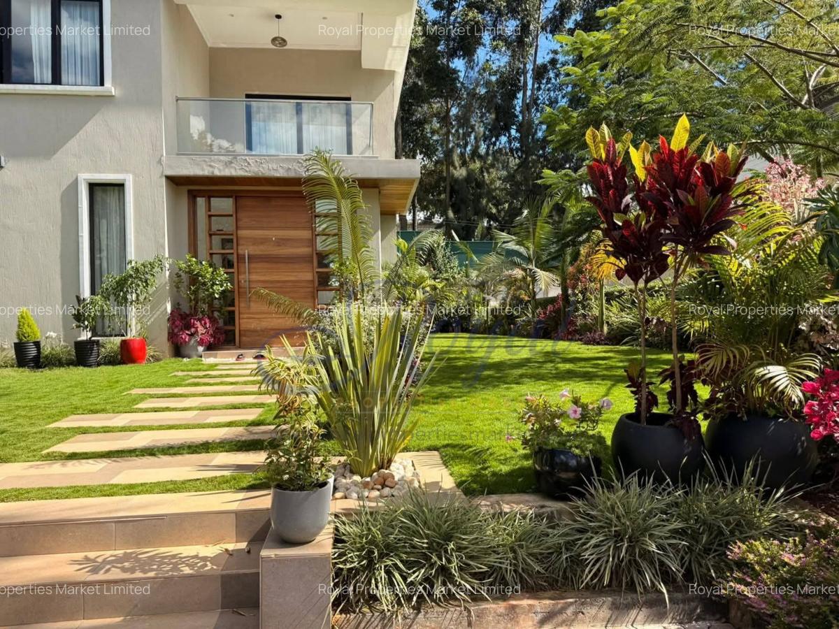4 Bed House with En Suite in Loresho - 1