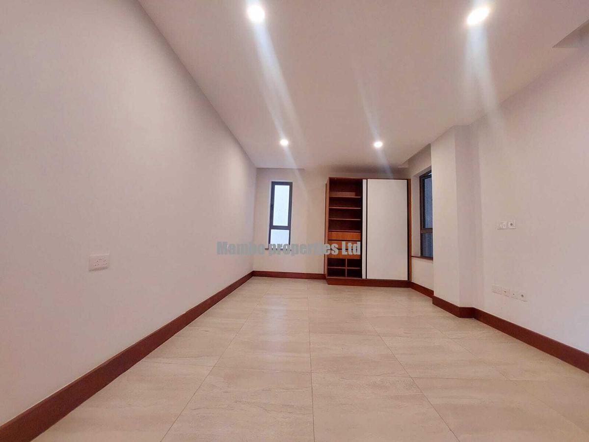 3 Bed Apartment with En Suite at Rhapta Rd - 10