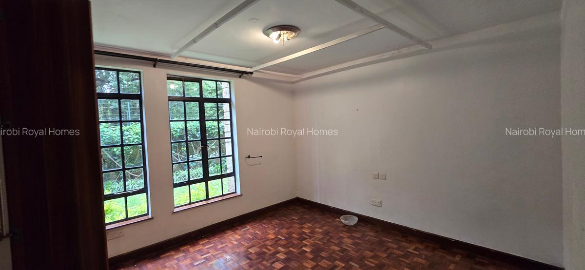 3 Bed Apartment with En Suite at Valley Arcade - 14