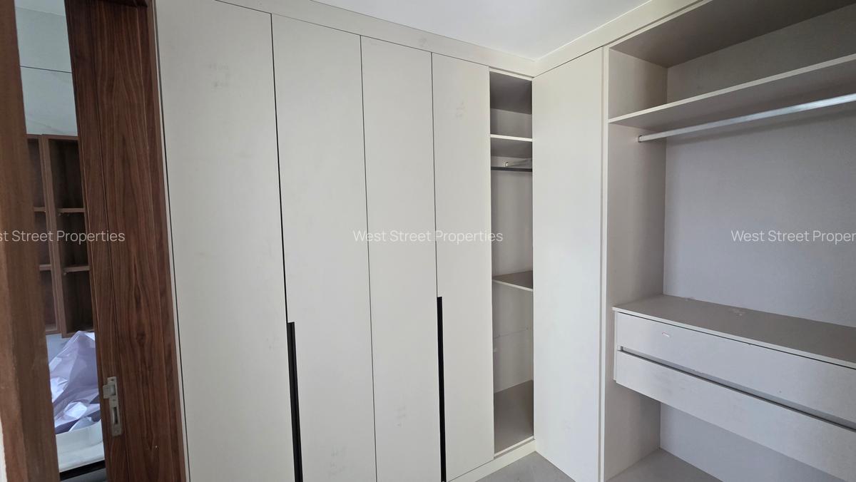 2 Bed Apartment with En Suite at Westlands - 16