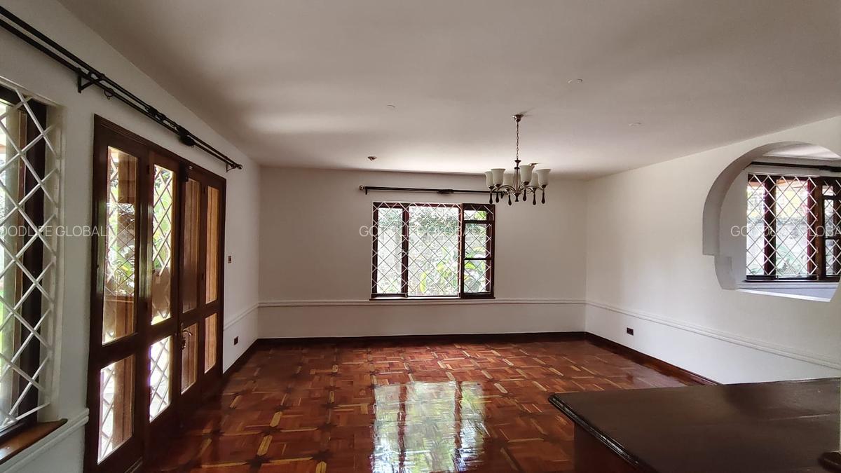 4 Bed House with En Suite at Runda - 8