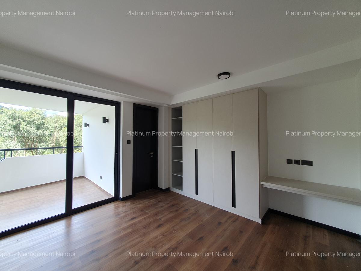 3 Bed Apartment with En Suite at Peponi Rd - 11