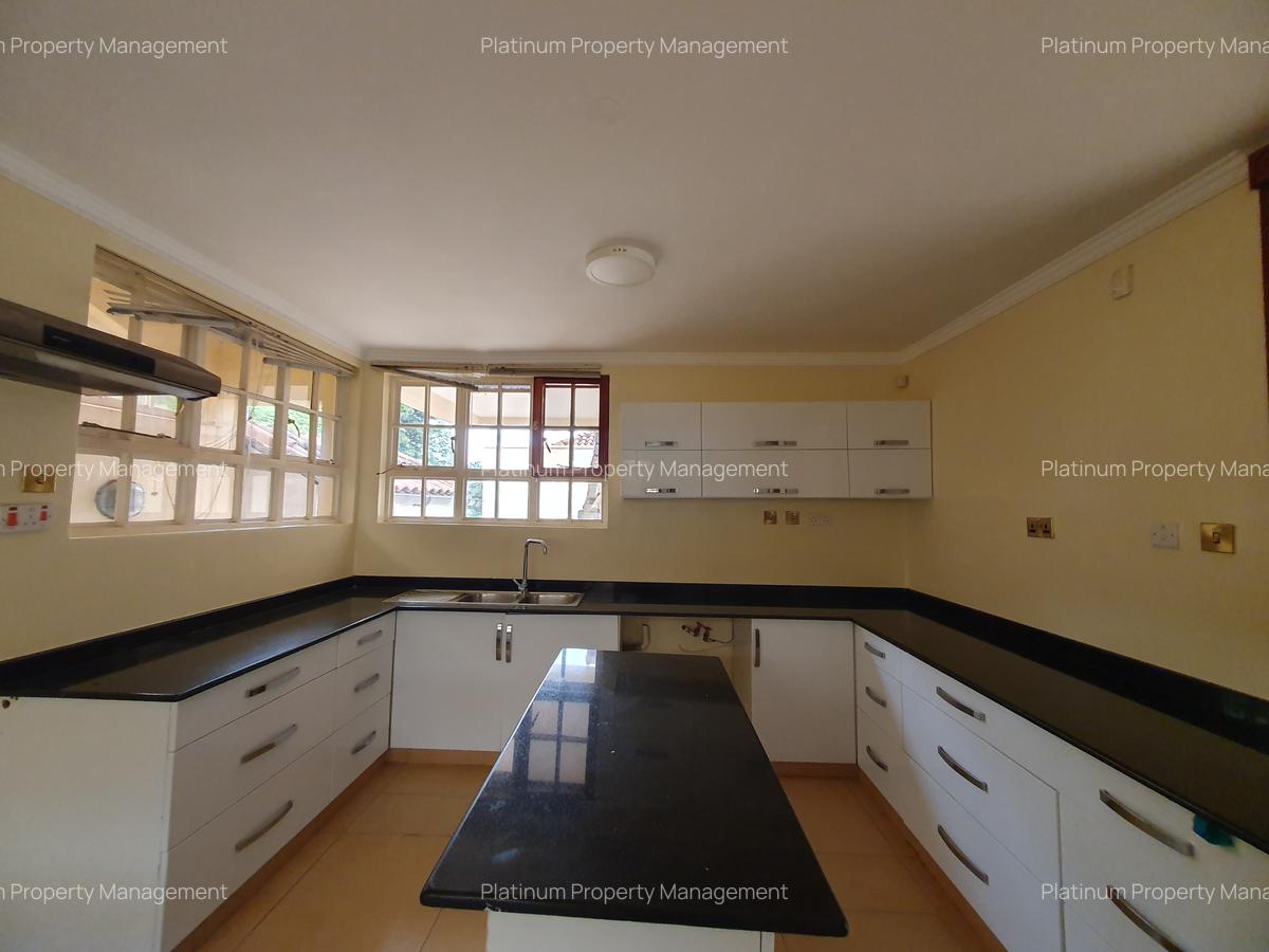 4 Bed House with En Suite at Kyuna Crescent - 7
