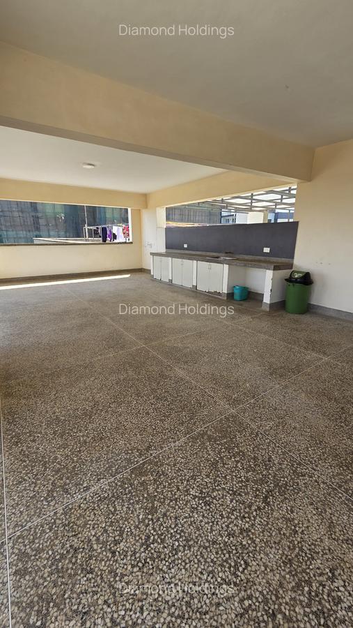 4 Bed Apartment with En Suite at Parklands - 8