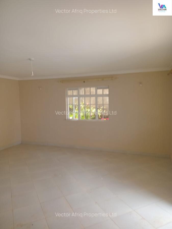 3 Bed House with En Suite in Ngong - 2