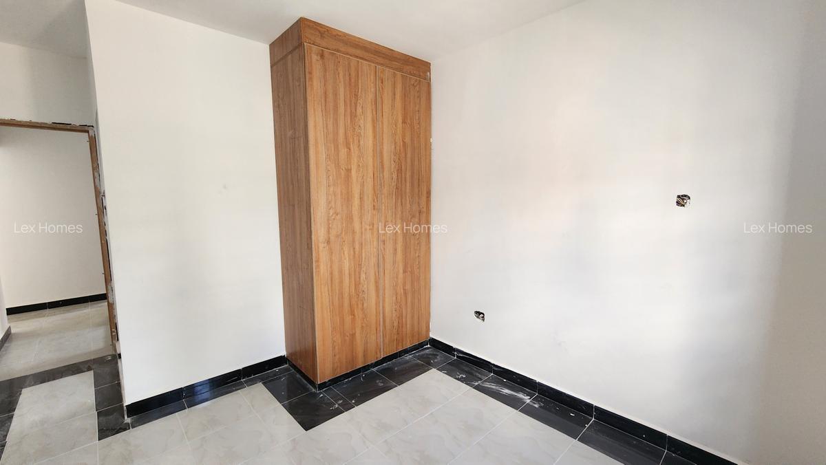 3 Bed House with En Suite at Rimpa Road - 17