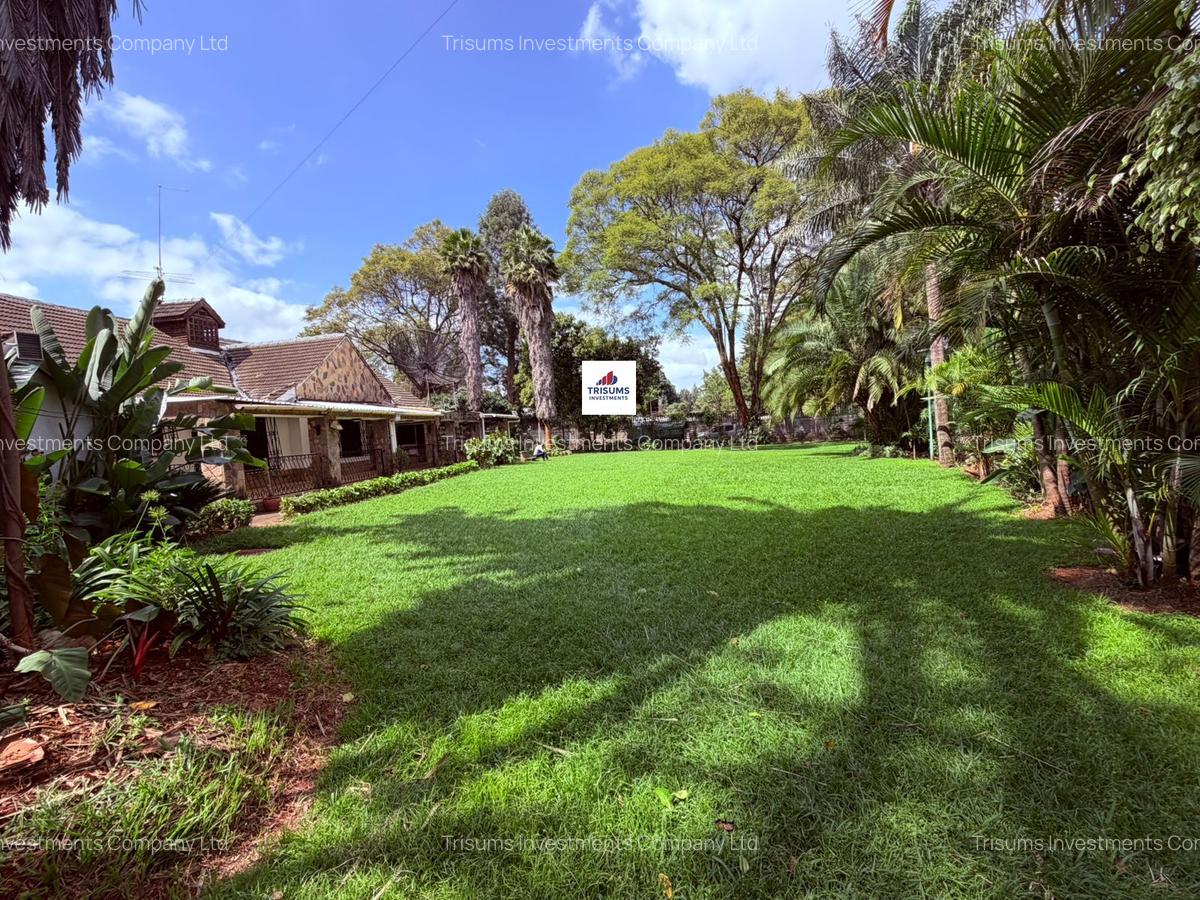 4 Bed House with En Suite in Spring Valley - 16