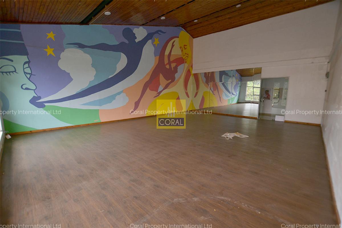 Office with Backup Generator in Thigiri - 15