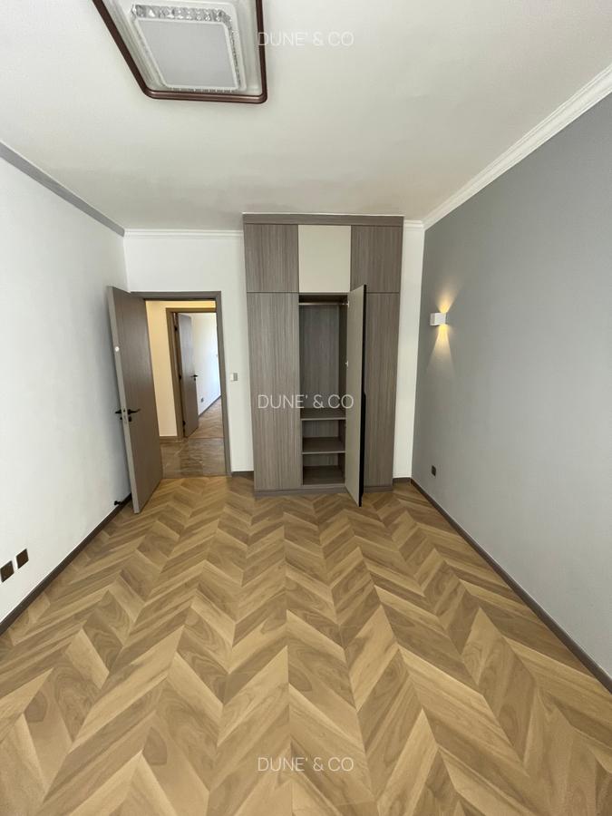 4 Bed Apartment with En Suite in Kileleshwa - 12