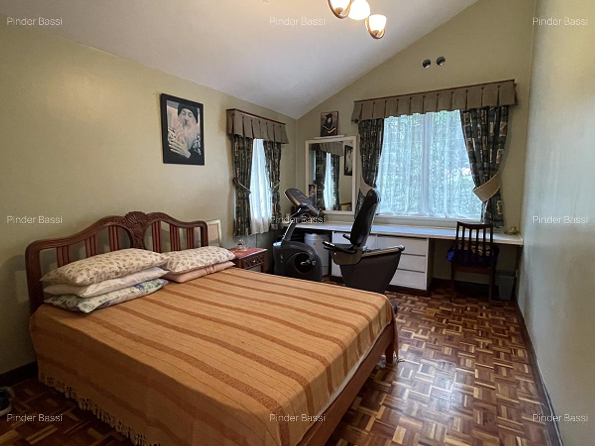 3 Bed Townhouse with En Suite at Lantana Road - 10