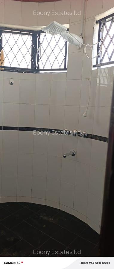 4 Bed Townhouse with En Suite in Lavington - 18