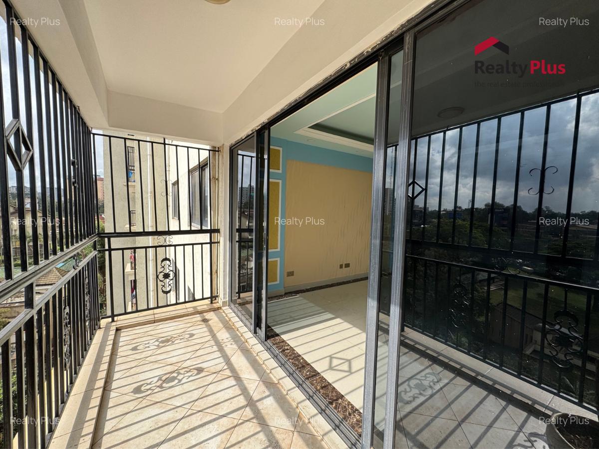 3 Bed Apartment with En Suite at Dennis Pritt Road - 16