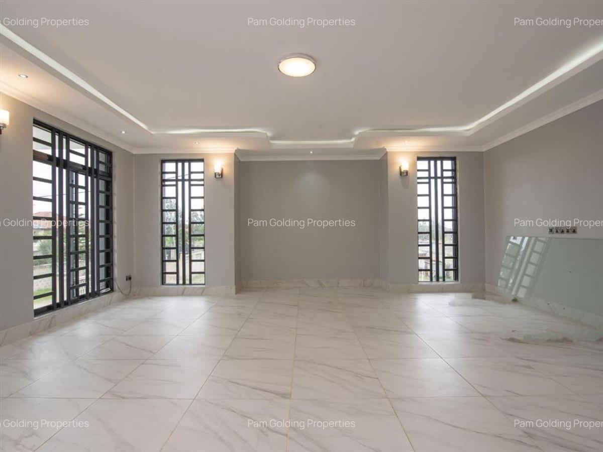 5 Bed Townhouse with En Suite in Syokimau - 7