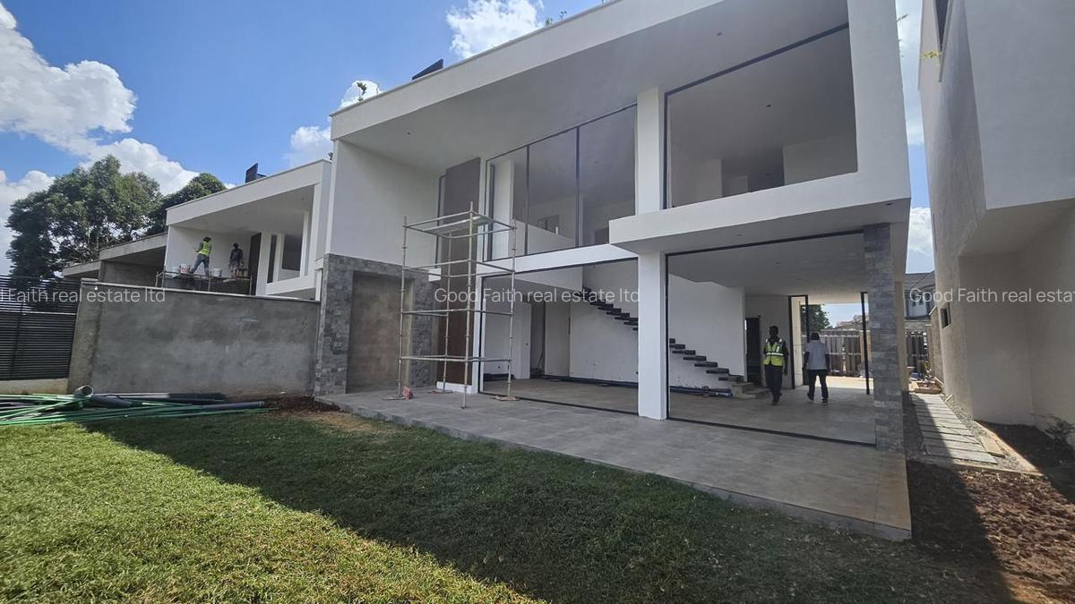 4 Bed Townhouse with En Suite in Kiambu Road - 15