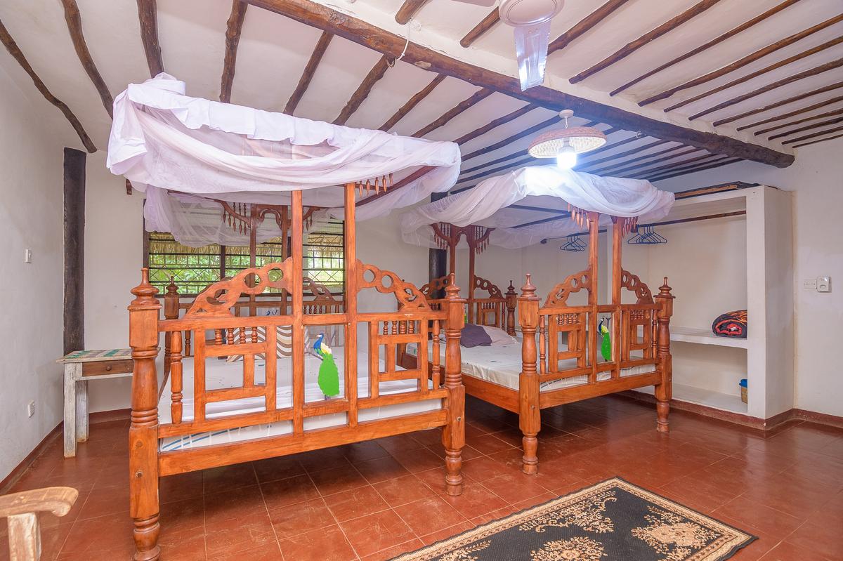 5 Bed Villa with En Suite in Malindi - 13