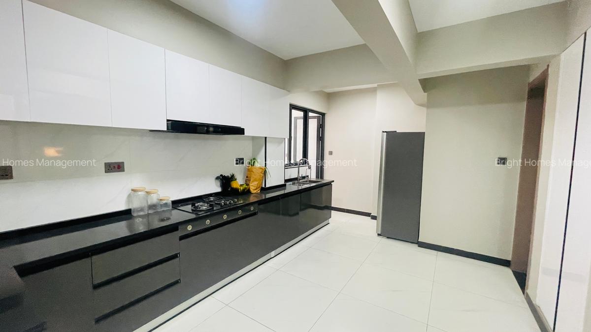 4 Bed Apartment with En Suite in Lavington - 7