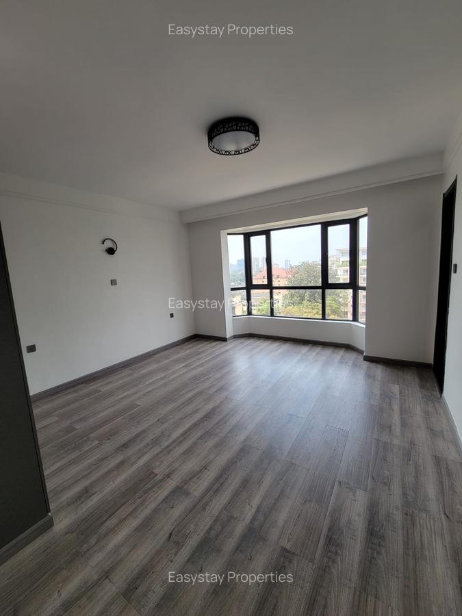 4 Bed Apartment with En Suite in Kileleshwa - 4