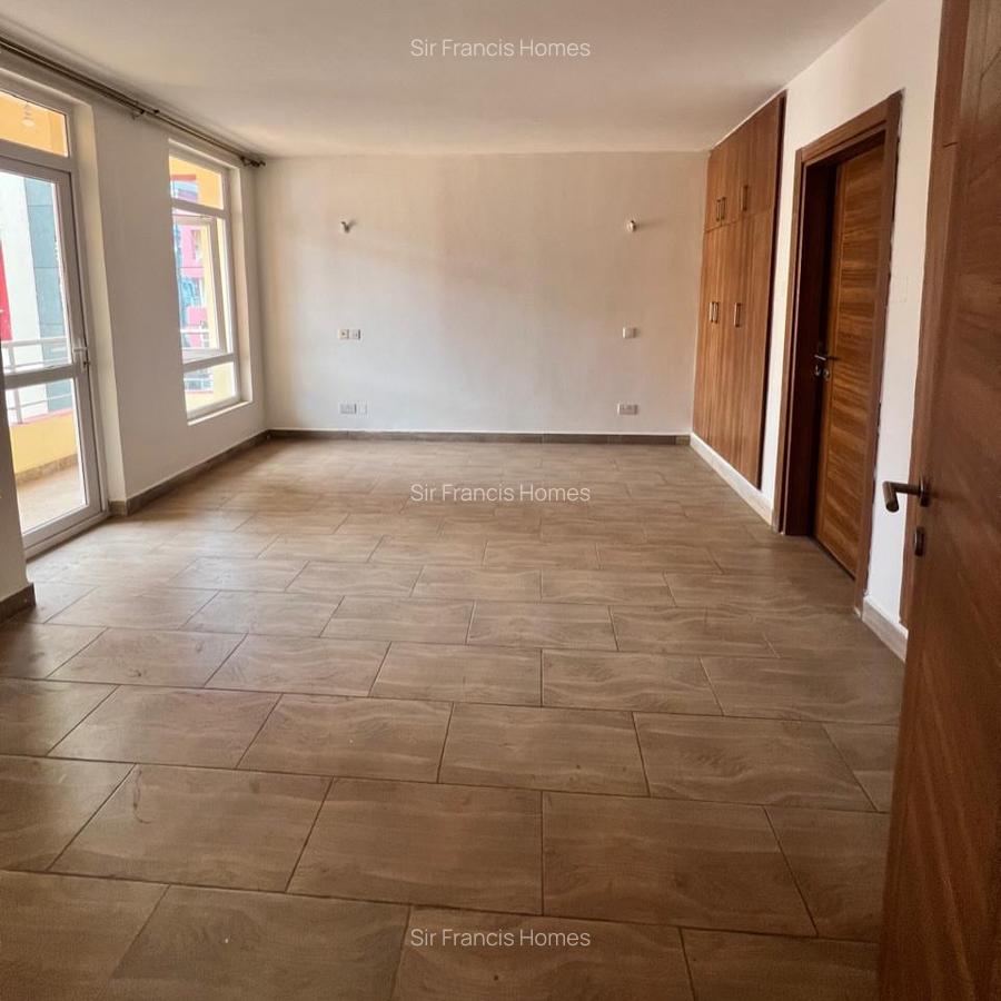Serviced 3 Bed Apartment with En Suite in Kilimani - 7