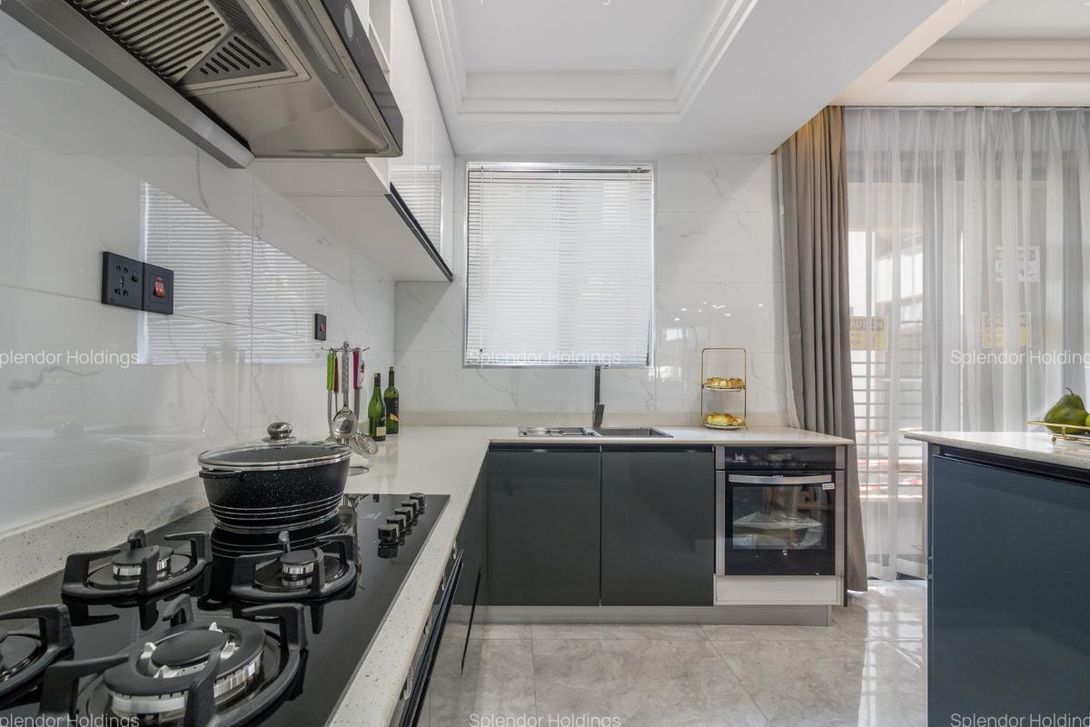 Serviced 3 Bed Apartment with En Suite in Kilimani - 8