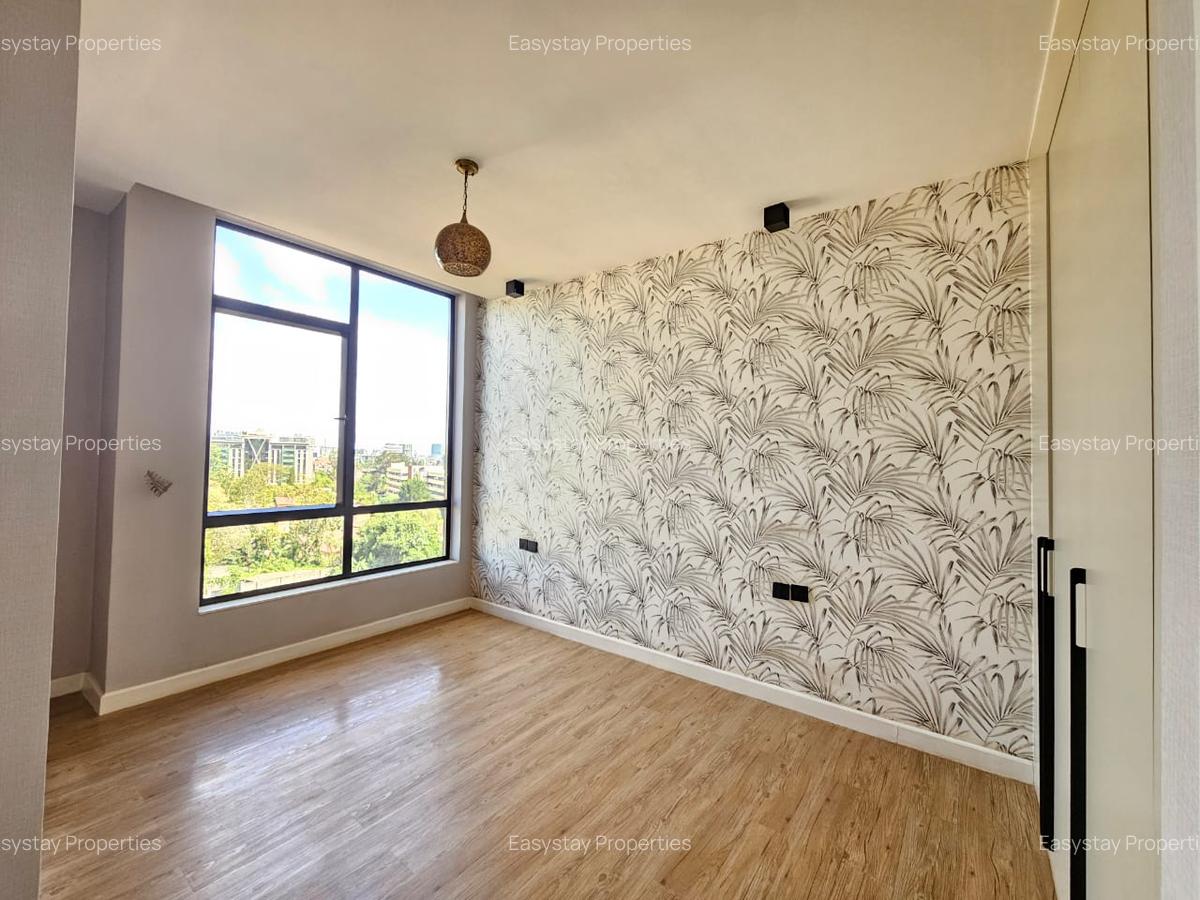 3 Bed Apartment with En Suite in Westlands Area - 8