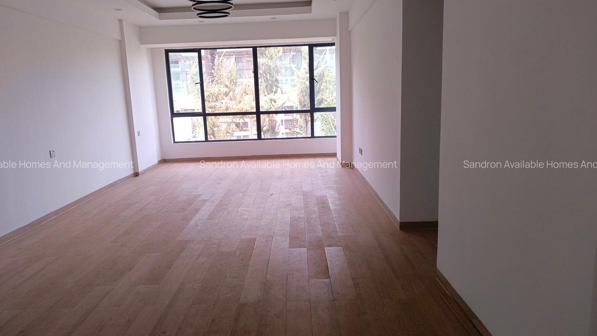 2 Bed Apartment with En Suite in Westlands Area - 4