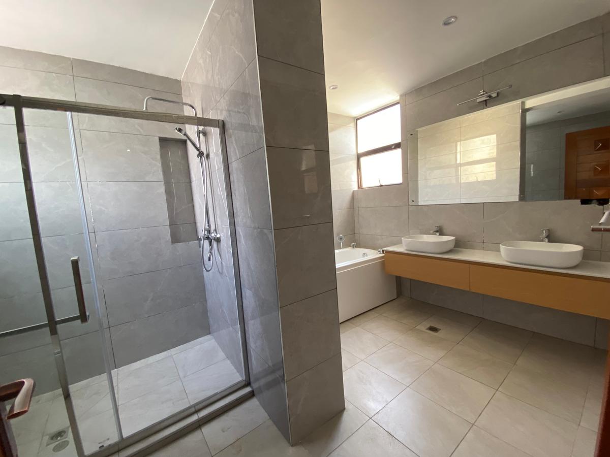 4 Bed Apartment with En Suite in Kileleshwa - 19