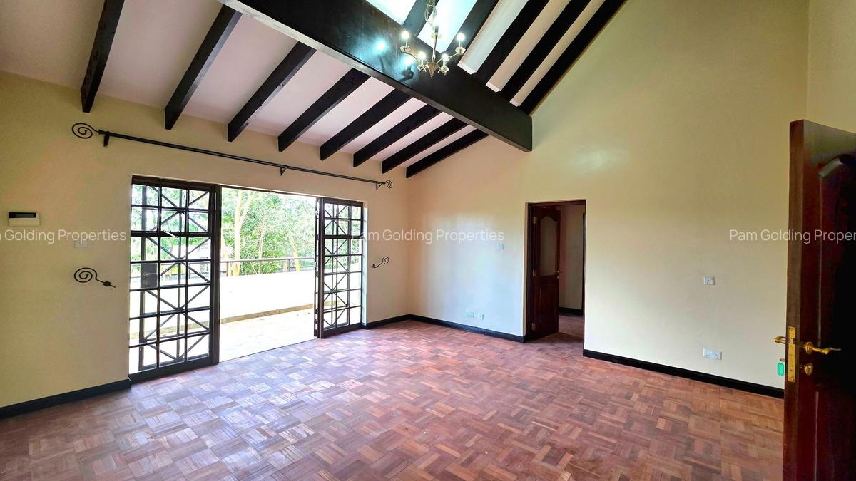 4 Bed House with En Suite in Karen - 8