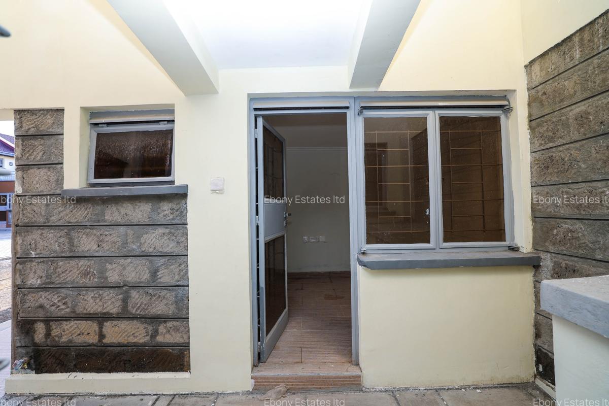 4 Bed Villa with En Suite in Kitengela - 13