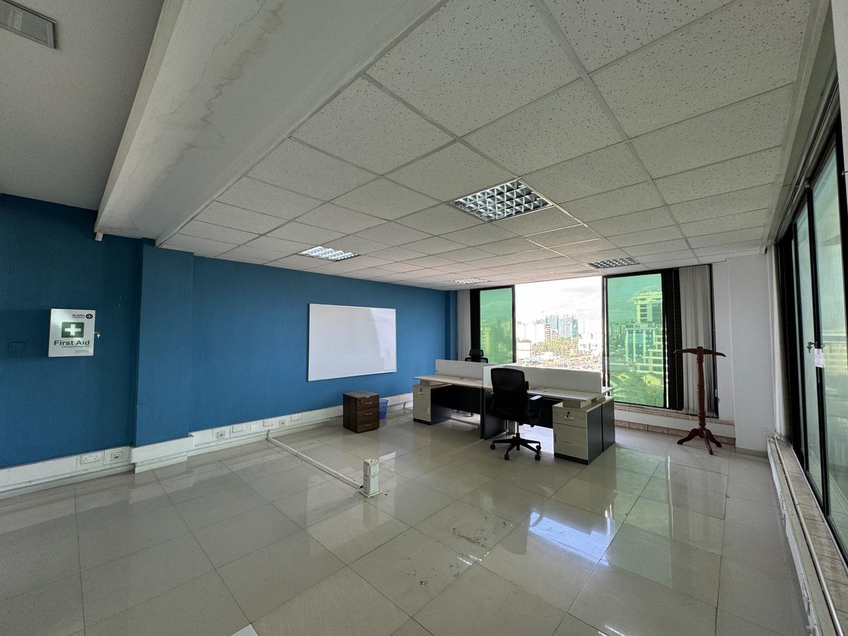 Furnished 2,600 ft² Office with Service Charge Included in Kilimani - 12