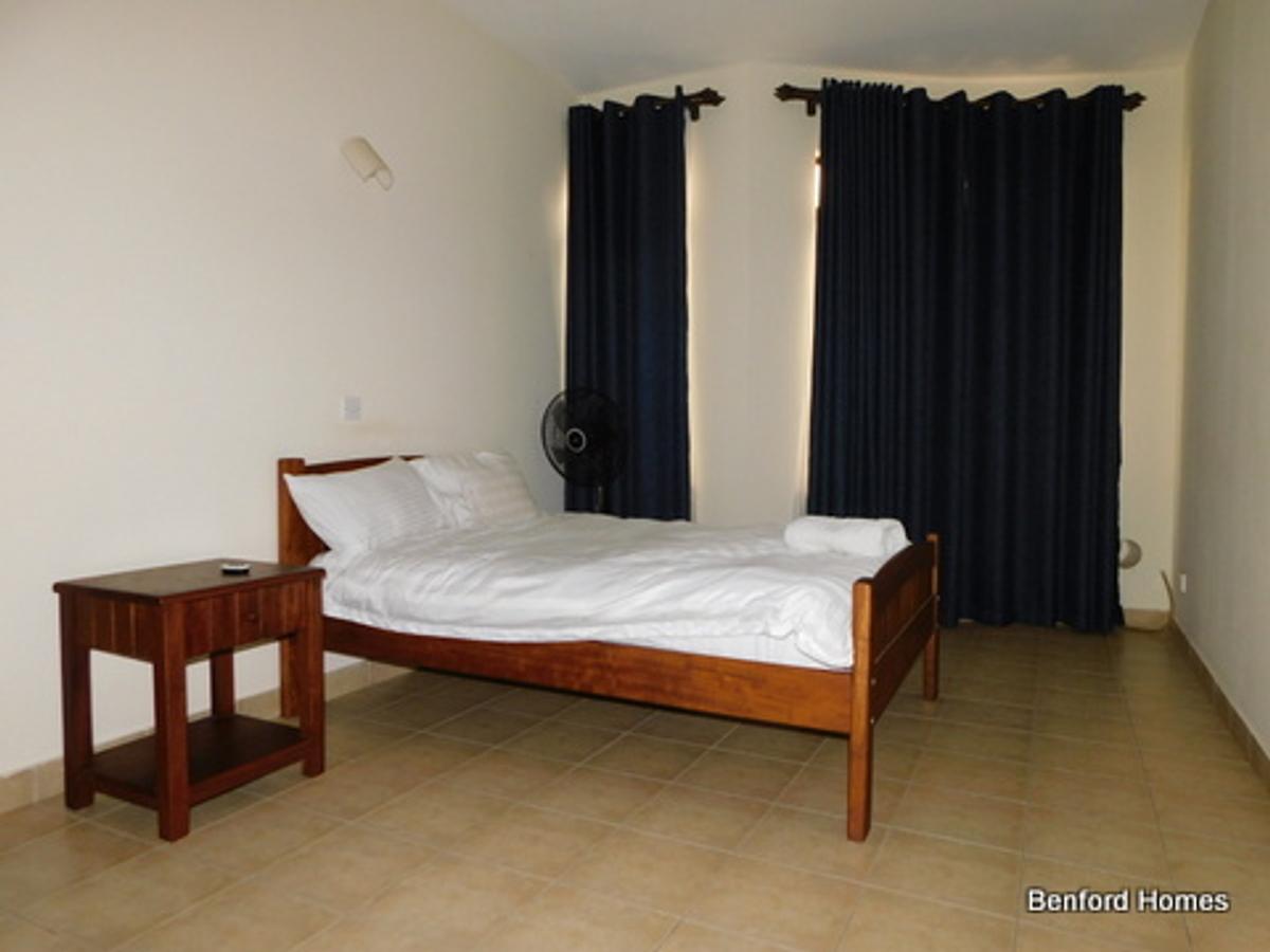 Serviced 3 Bed Apartment with En Suite at Nyali - 17