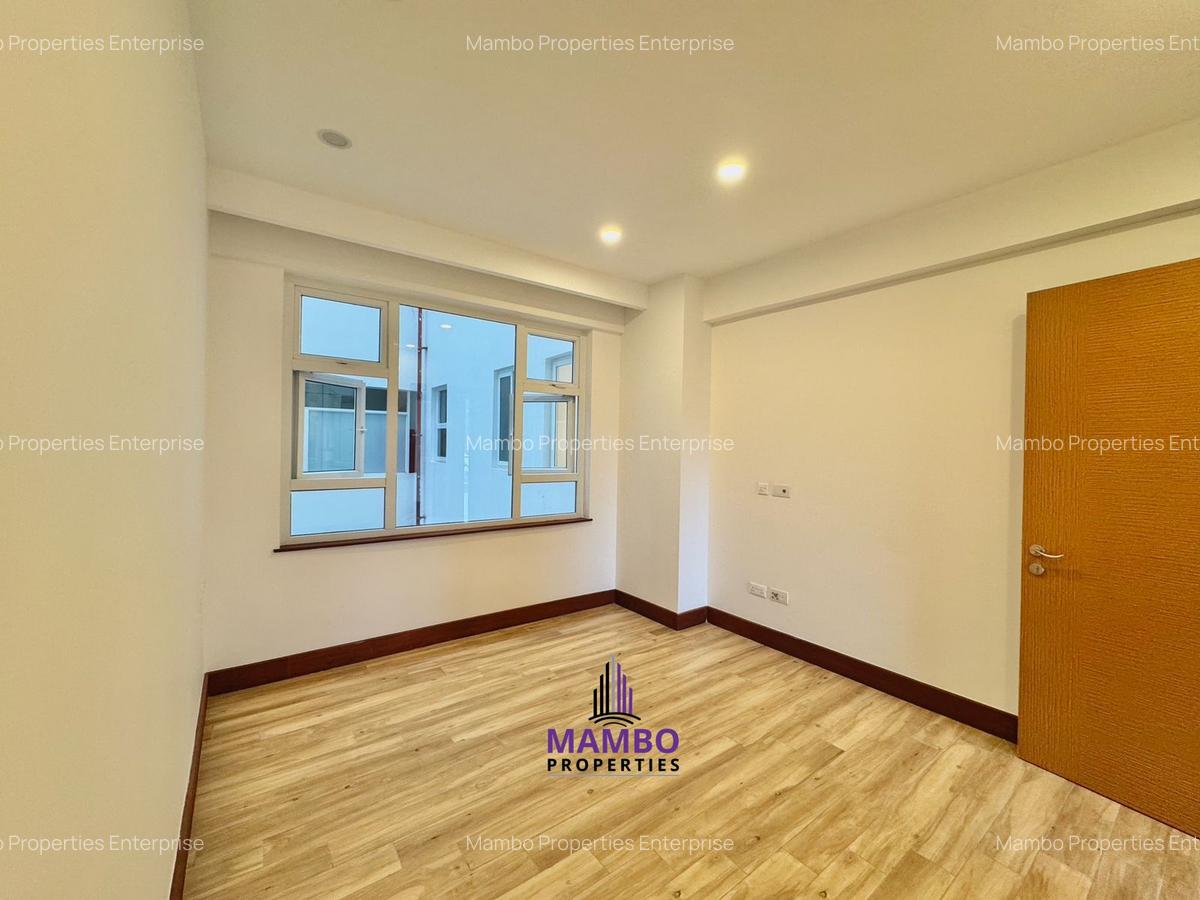 3 Bed Apartment with En Suite at City Park Drive - 13